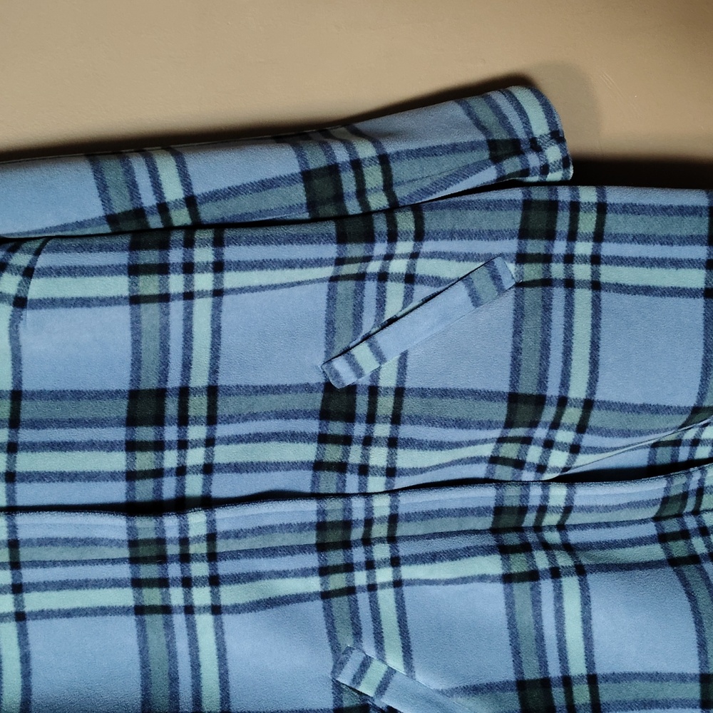 D & Co Blue Plaid, Hooded, Full Zip/Button, Fleece, Lined Jacket Size M - Picture 6 of 9